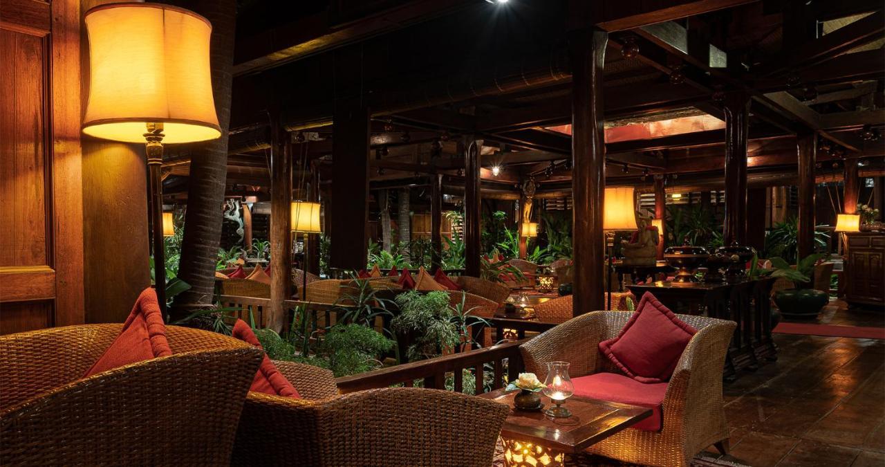Angkor Village Hotel - Small Luxury Hotels Of The World Siem Reap Dış mekan fotoğraf The interior of the restaurant