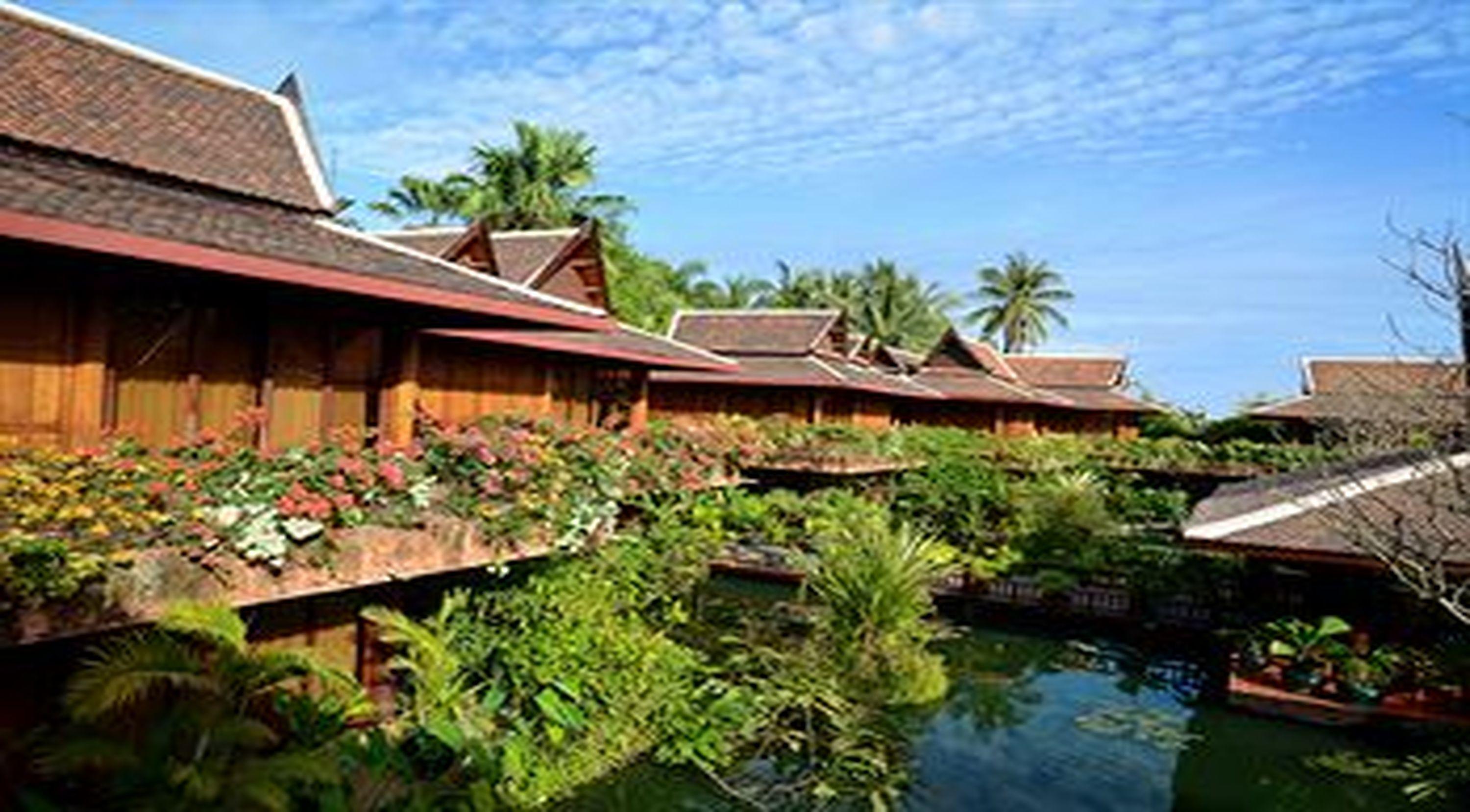 Angkor Village Hotel - Small Luxury Hotels Of The World Siem Reap Dış mekan fotoğraf Uthai Thani