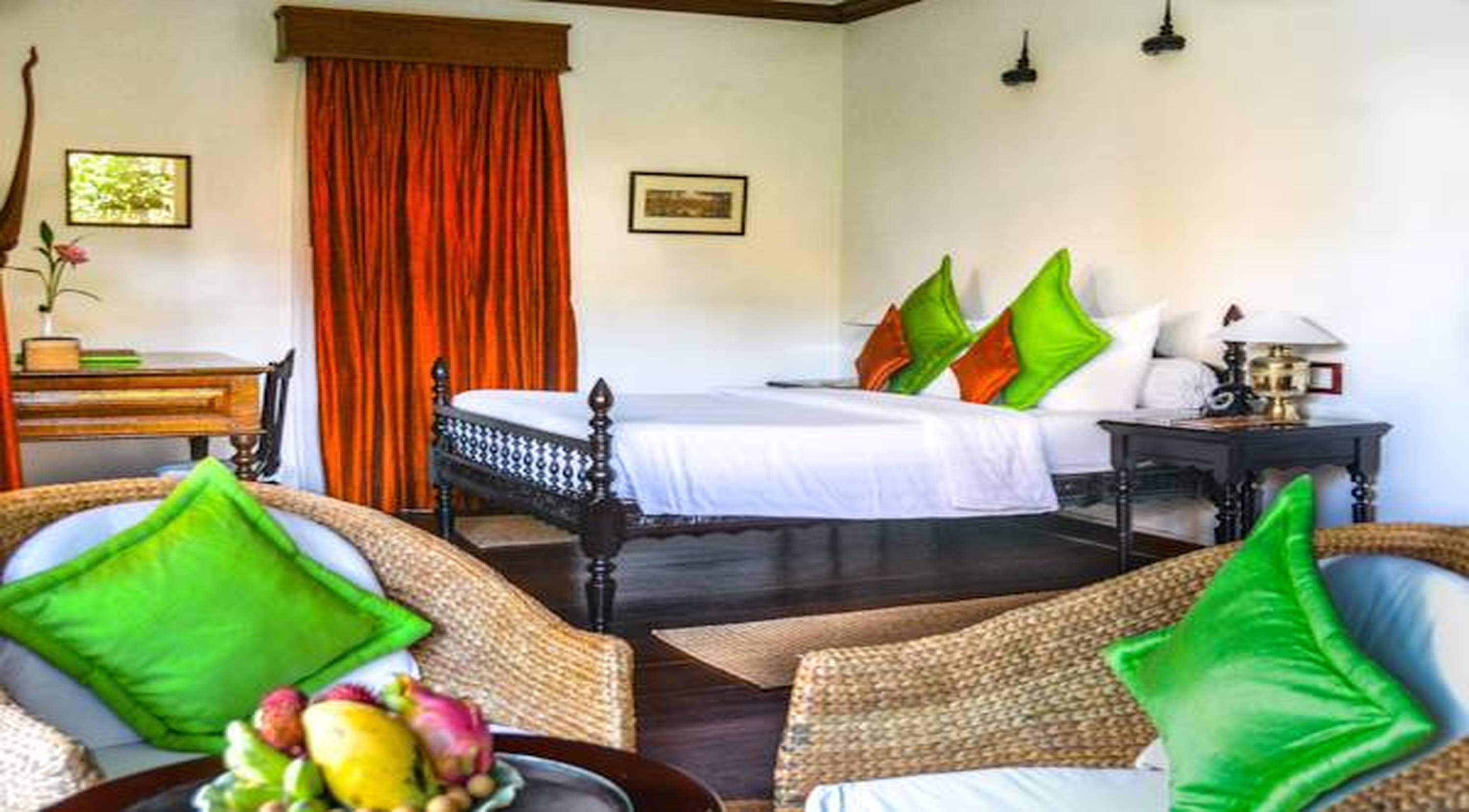 Angkor Village Hotel - Small Luxury Hotels Of The World Siem Reap Dış mekan fotoğraf A bedroom at the hotel