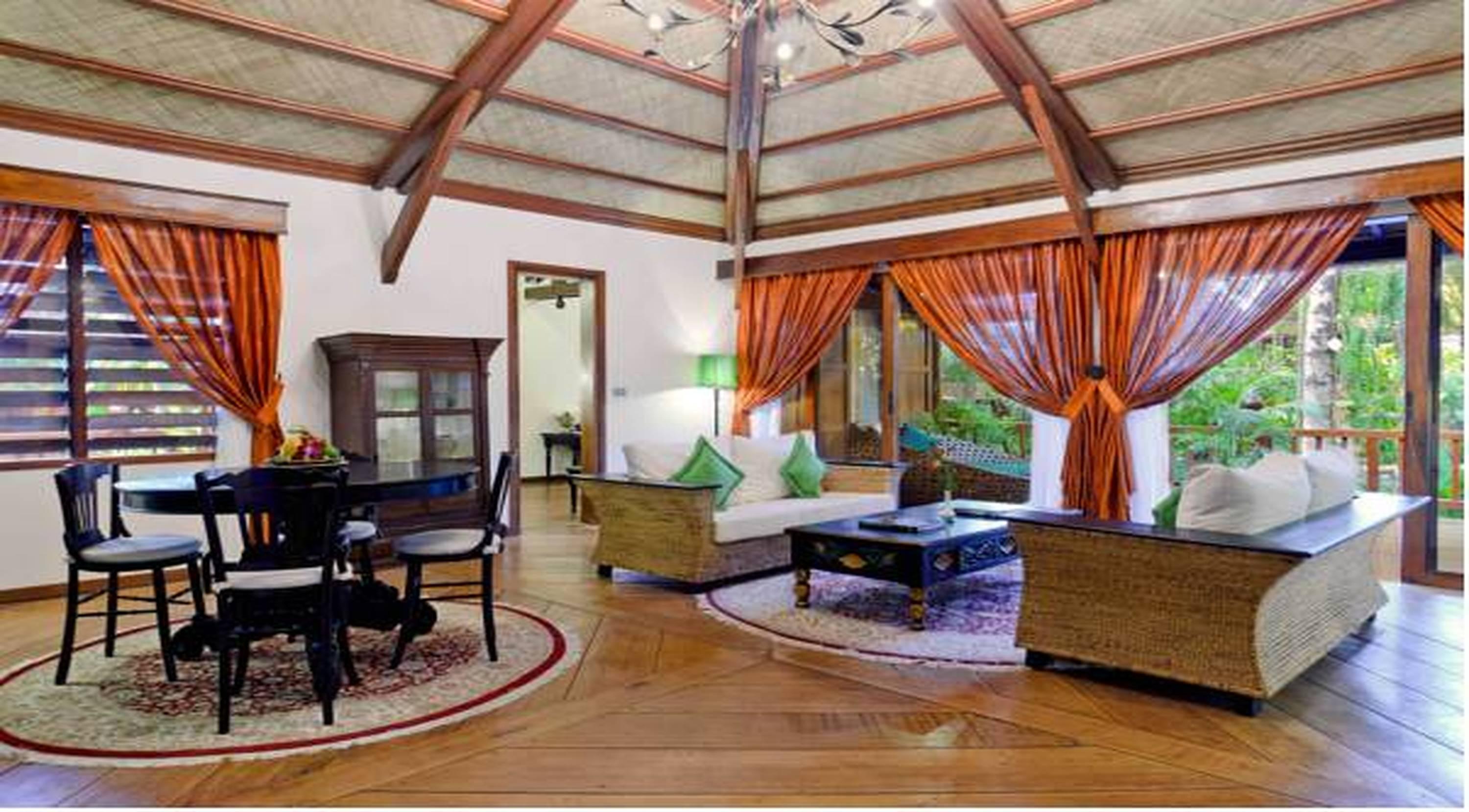 Angkor Village Hotel - Small Luxury Hotels Of The World Siem Reap Dış mekan fotoğraf Interior of a villa