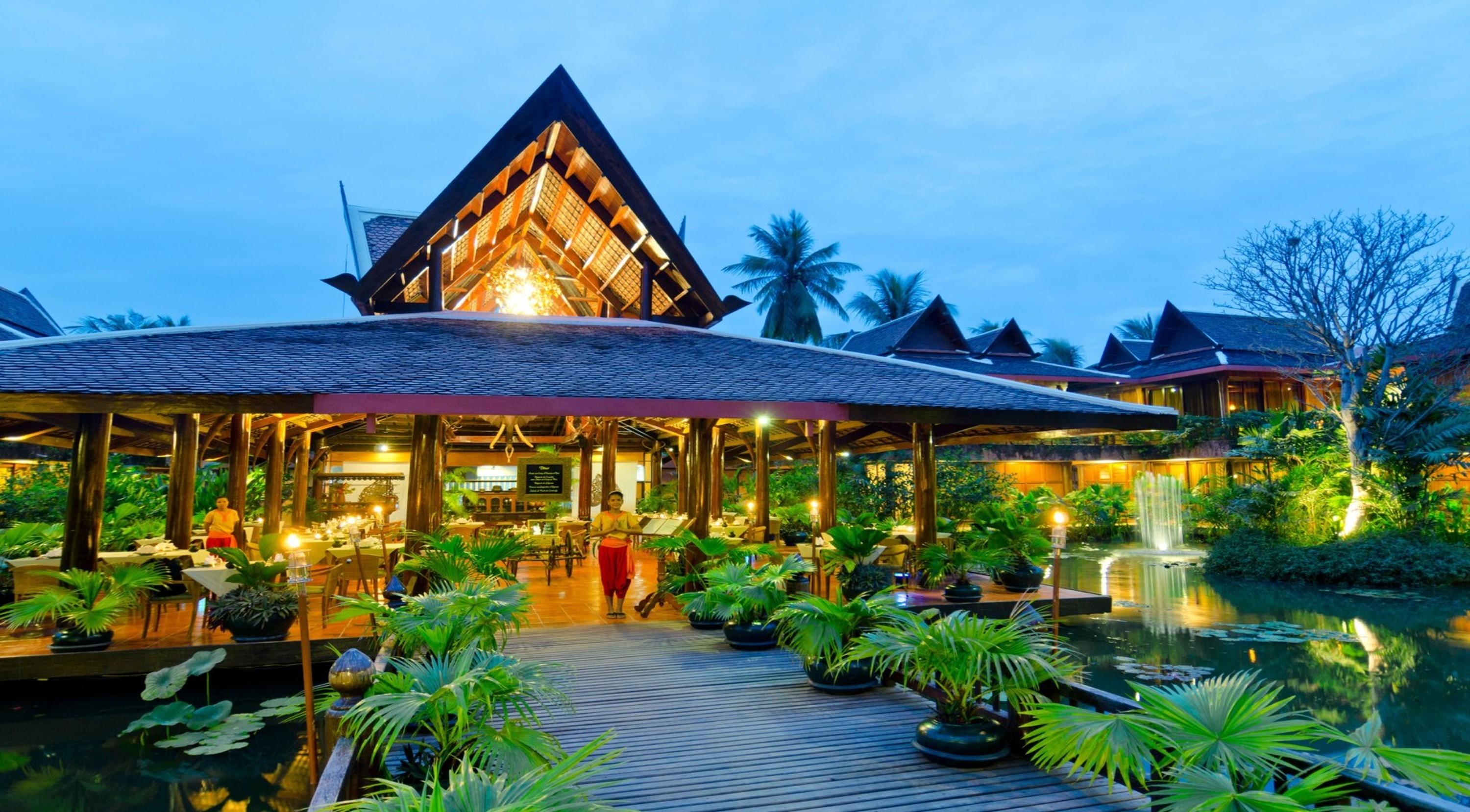 Angkor Village Hotel - Small Luxury Hotels Of The World Siem Reap Dış mekan fotoğraf The Royal Thai Cuisine Restaurant