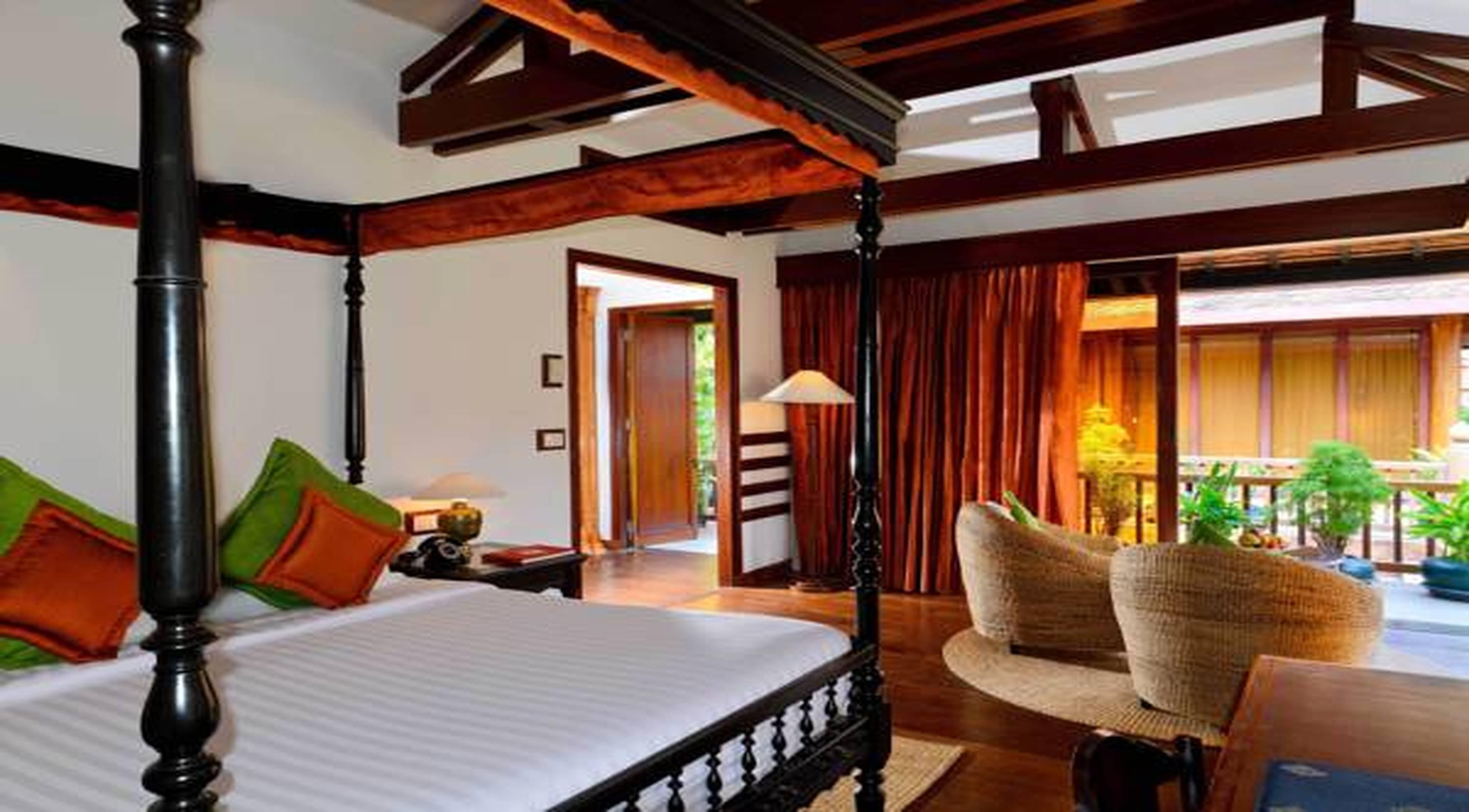 Angkor Village Hotel - Small Luxury Hotels Of The World Siem Reap Dış mekan fotoğraf A bedroom at the resort