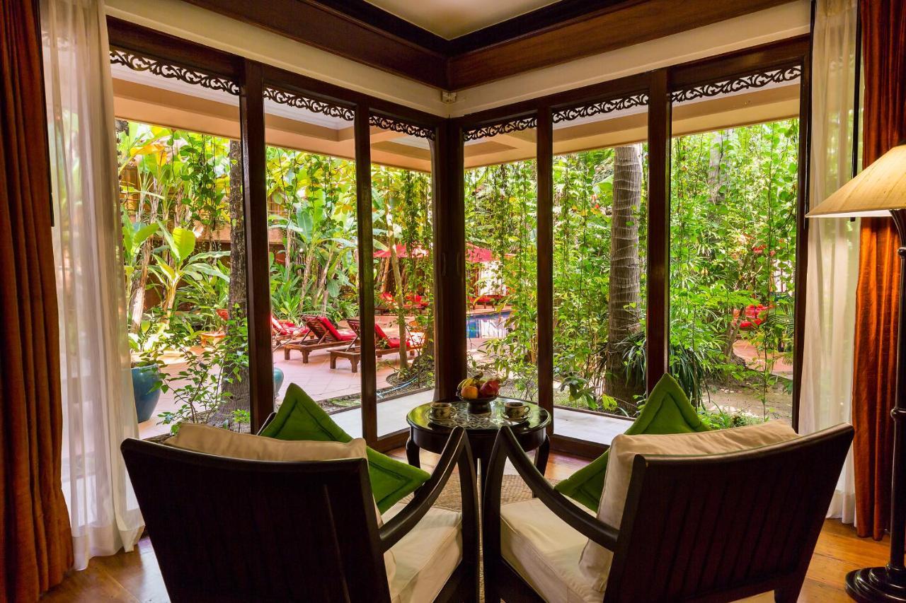Angkor Village Hotel - Small Luxury Hotels Of The World Siem Reap Dış mekan fotoğraf Living room at the Residence